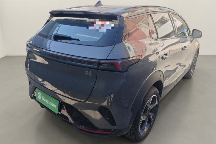 领克06 2025款 Renew 1.5T Halo车身外观6