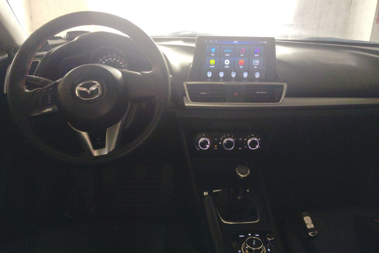 马自达3 昂克赛拉 2016款 三厢 1.5L 手动舒适型中控内饰7002