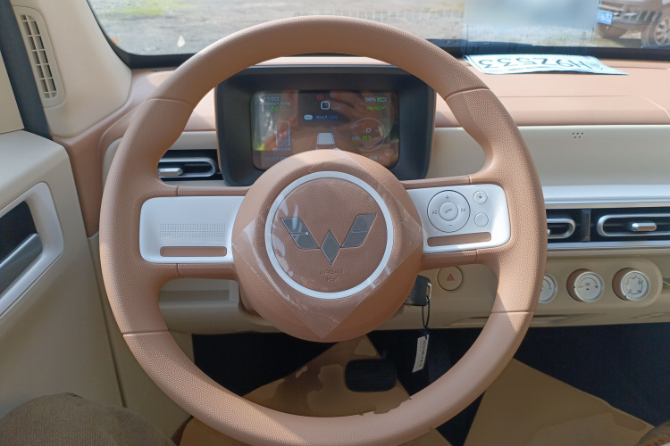 五菱汽车 宏光MINIEV 2024款 第三代 215km 青春版局部细节13