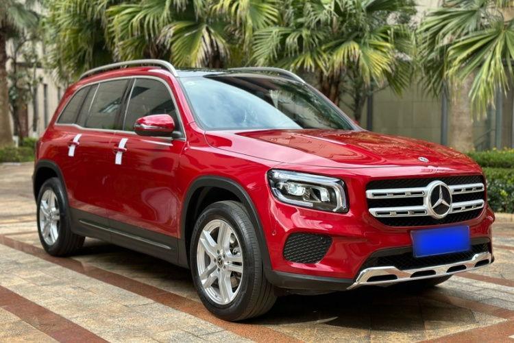 奔驰GLB 2023款 改款 GLB 200 时尚型车身外观6010