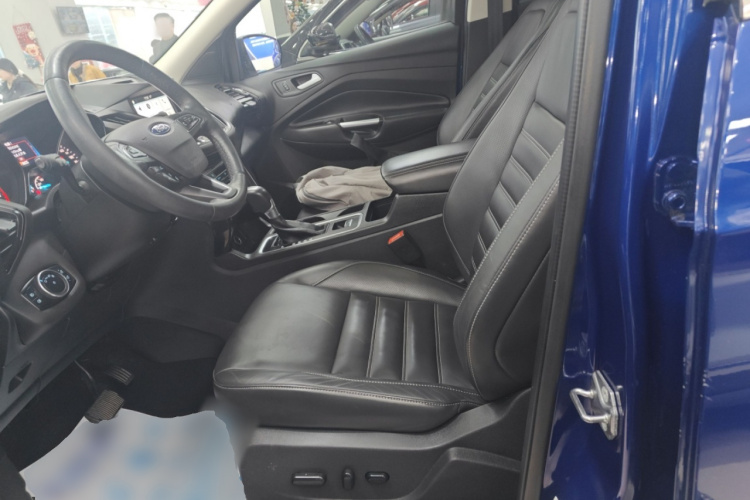 福特 翼虎 2017款 EcoBoost 245 四驱尊翼型局部细节19