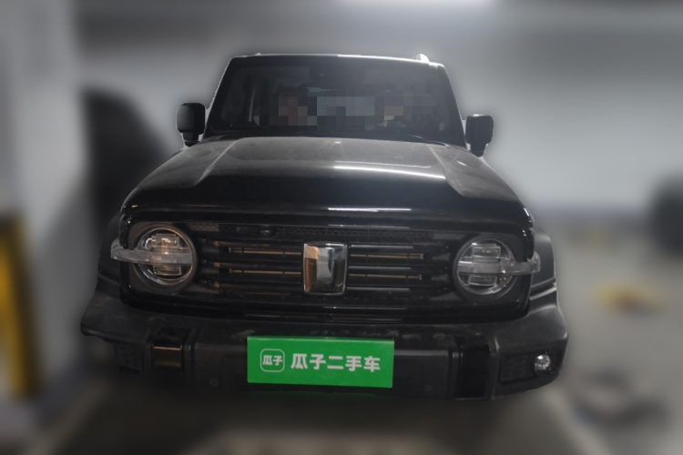 坦克300 2023款 越野版 2.0T 征服者车身外观2