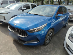 起亚K3 2019款 1.5L CVT新锐版