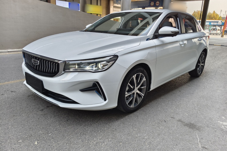 吉利汽车 帝豪 2023款 第4代冠军版 1.5L CVT旗舰型车身外观1