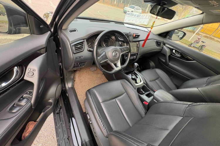 日产 奇骏 2021款 2.0L CVT 2WD XL Premium智联尊享版中控内饰7005