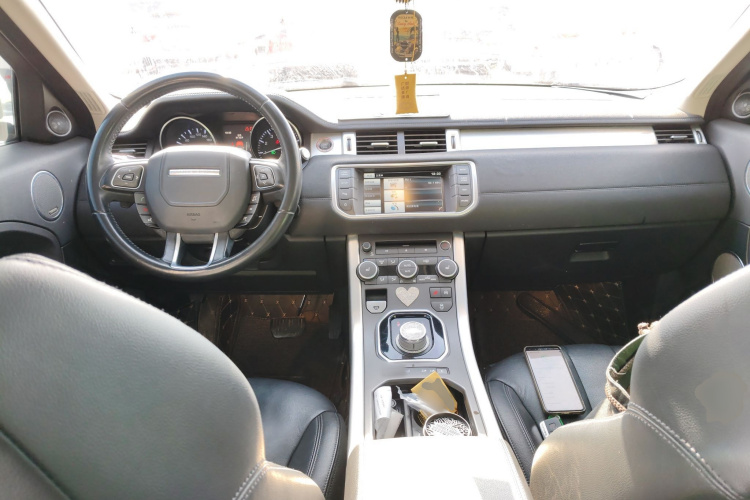 路虎 揽胜极光 2015款 2.0T 五门智耀版中控内饰7002