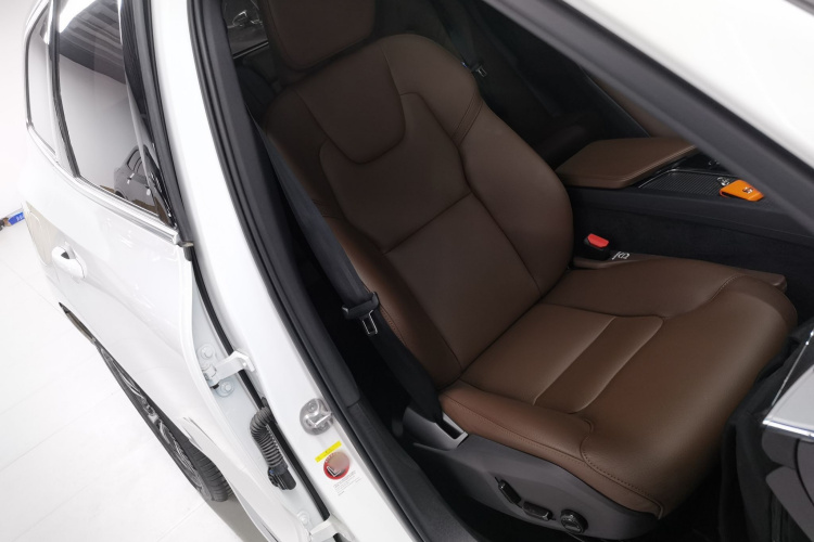 沃尔沃XC60 2025款 B5 四驱智逸豪华版局部细节41