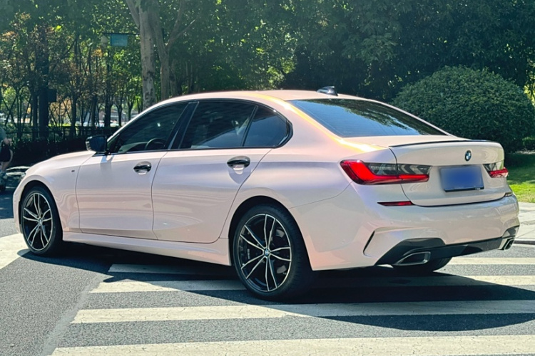 宝马3系 2022款 325Li M运动套装车身外观6004