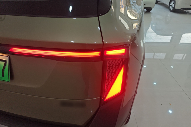 东风纳米 纳米06 2025款 401 Pro车身外观9