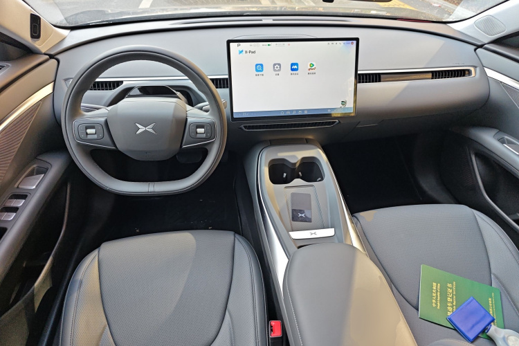 小鹏MONA M03 2025款 600 超长续航 Max中控内饰12