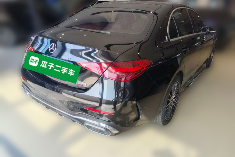 奔驰C级 2023款 改款 C 260 L 运动版车身外观7