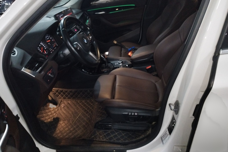 宝马X1 2020款 sDrive20Li 尊享型局部细节19