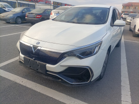 启辰D60EV 2023款 PLUS 舒适版SI型+