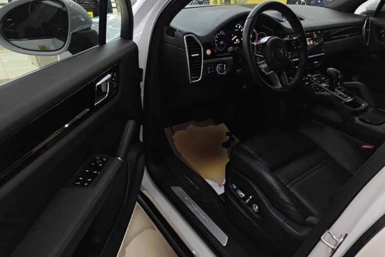 保时捷 Cayenne新能源 2021款 Cayenne E-Hybrid 2.0T中控内饰20