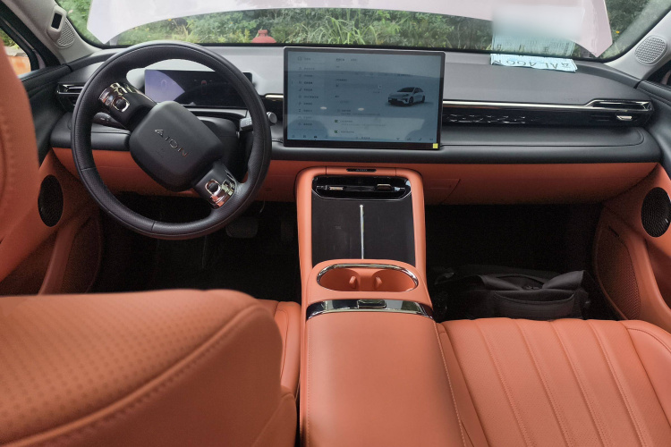 埃安 AION RT 2025款 650激光雷达版中控内饰7002