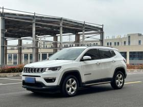 Jeep 指南者 2019款 220T 自动悦享版