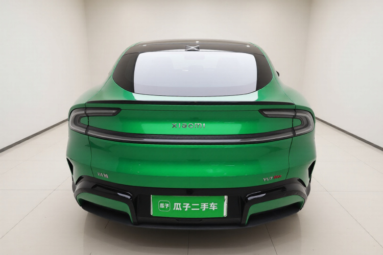 小米汽车 小米YU7 2025款 超长续航高性能四驱Max版车身外观6