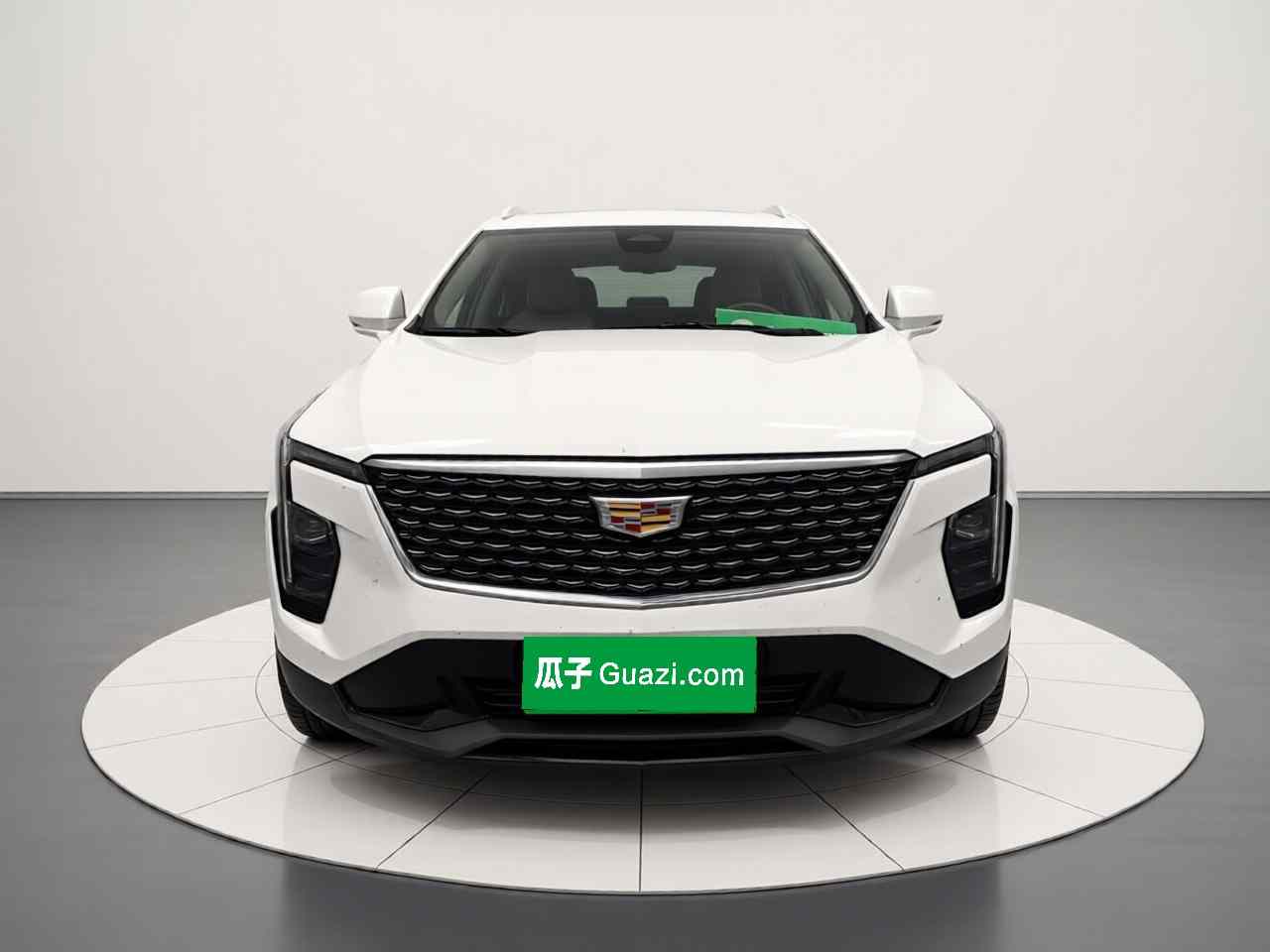 凯迪拉克XT4 2024款 改款 28T 两驱豪华型(1)