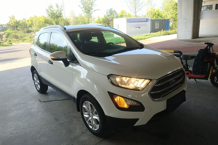 福特 翼搏 2018款 1.5L 自动精翼型车身外观3