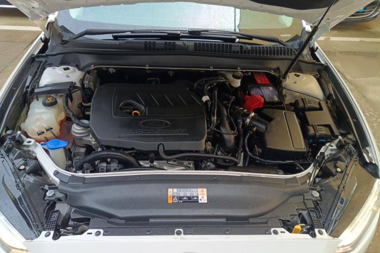 福特 蒙迪欧 2018款 EcoBoost 180 时尚型局部细节24