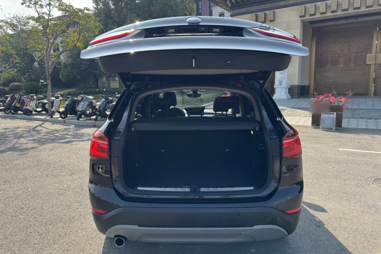 宝马X1 2016款 sDrive18Li 尊享型局部细节23