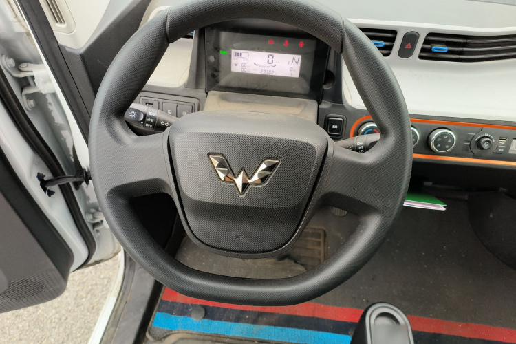 五菱汽车 宏光MINIEV 2022款 轻松款 磷酸铁锂中控内饰13