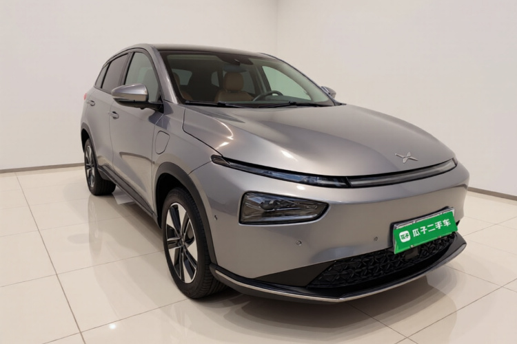 小鹏G3 2021款 G3i 520N车身外观3