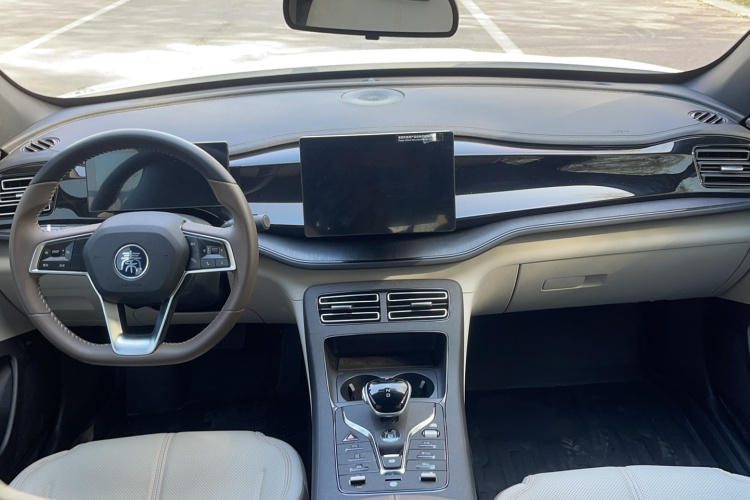 比亚迪 秦PLUS 2023款 冠军版 DM-i 55KM领先型中控内饰7002