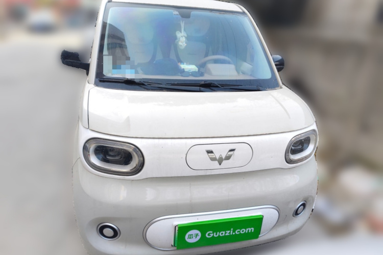 五菱汽车 宏光MINIEV 2024款 第三代 215km 青春版车身外观2