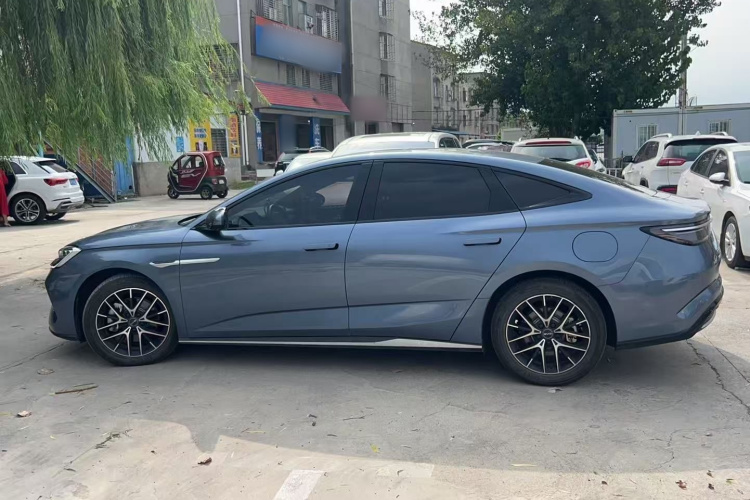 比亚迪 海豹 2024款 荣耀版 DM-i 1.5L 121km 豪华型车身外观6005