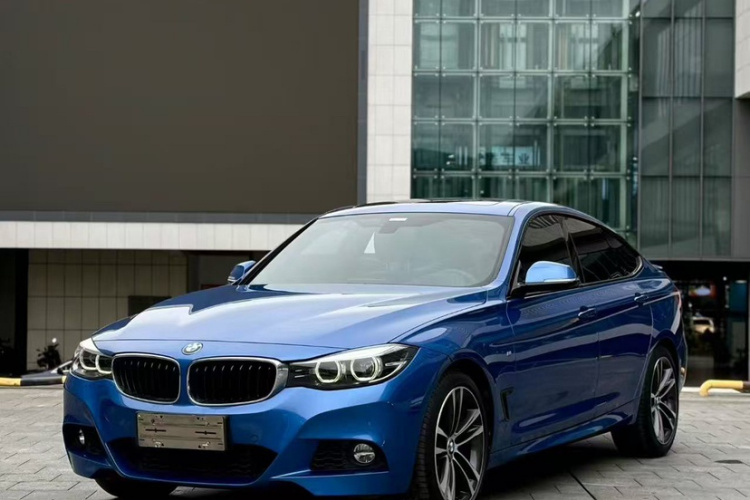 宝马3系GT 2018款 330i xDrive M运动型车身外观6007