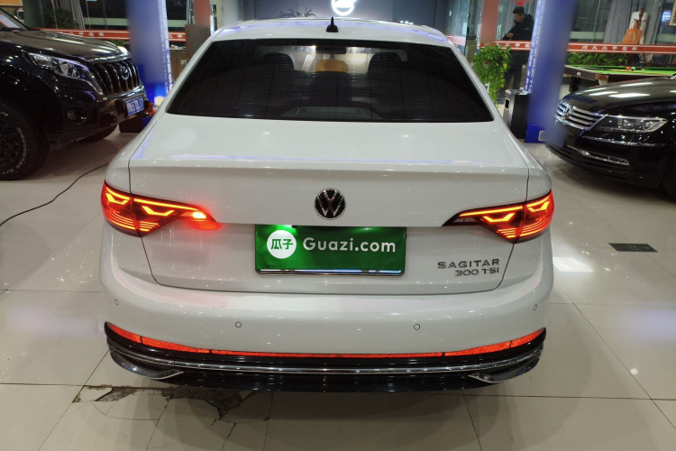 大众 速腾 2023款 300TSI DSG超越版车身外观6