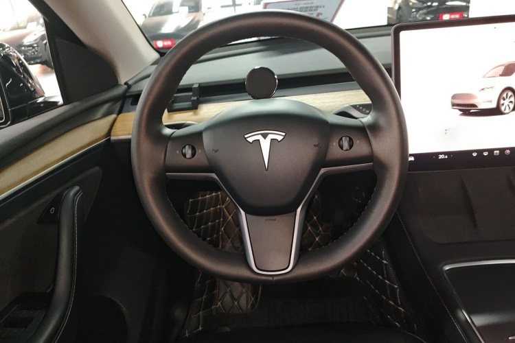 特斯拉 Model Y 2022款 改款 后轮驱动版局部细节13