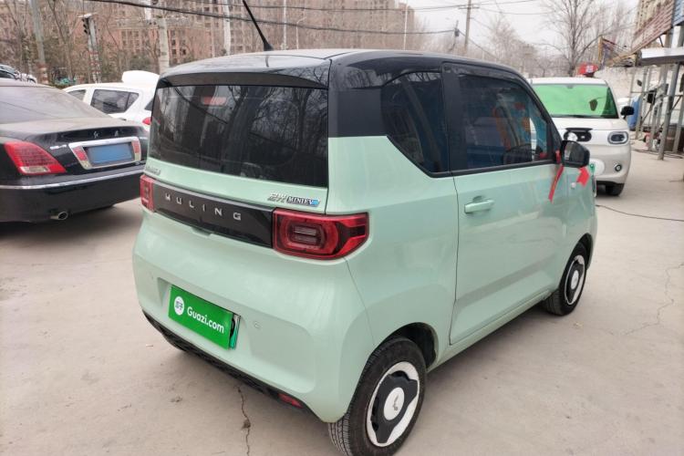 五菱汽车 宏光MINIEV 2022款 马卡龙臻享款 磷酸铁锂车身外观6005
