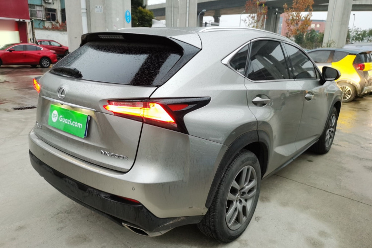 雷克萨斯NX 2015款 200t 全驱 锋尚版车身外观7