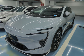 阿维塔12 2023款 650 三激光四驱性能版