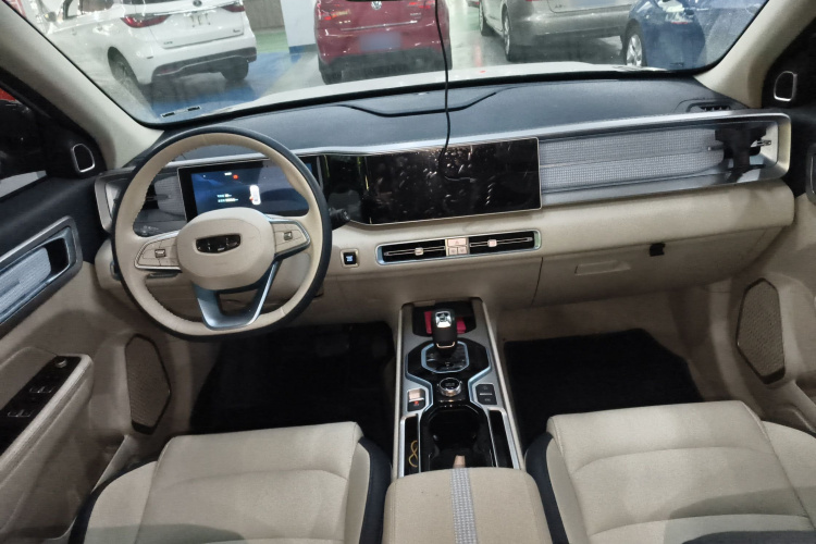 吉利汽车 吉利icon 2023款 1.5TD 主角中控内饰12