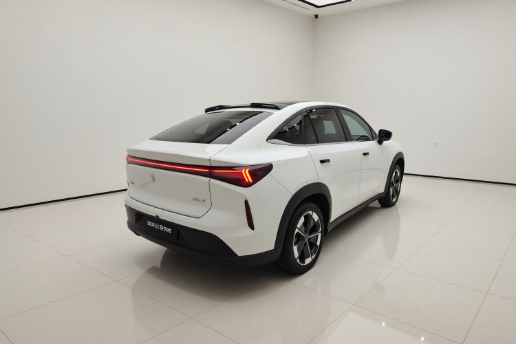 睿蓝汽车 睿蓝7 2024款 605km 荣耀版车身外观7