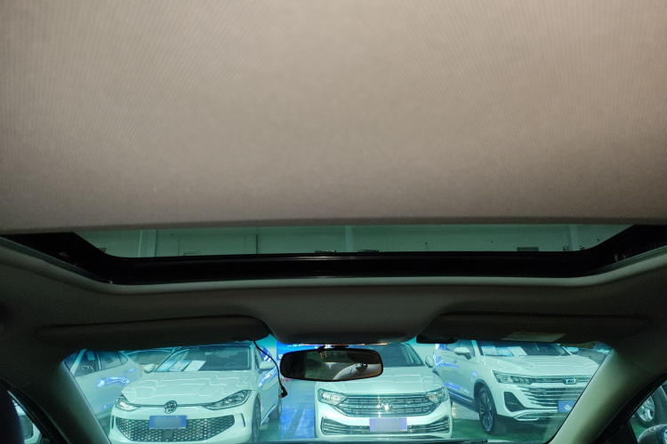 别克 英朗 2021款 1.3T 自动轻混动精英型中控内饰22