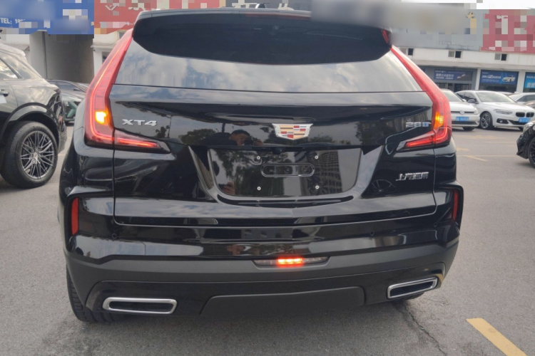 凯迪拉克XT4 2024款 28T 两驱尊贵型车身外观6