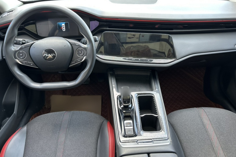 东风风神 奕炫MAX 2023款 1.5T 超能型爸版中控内饰7002