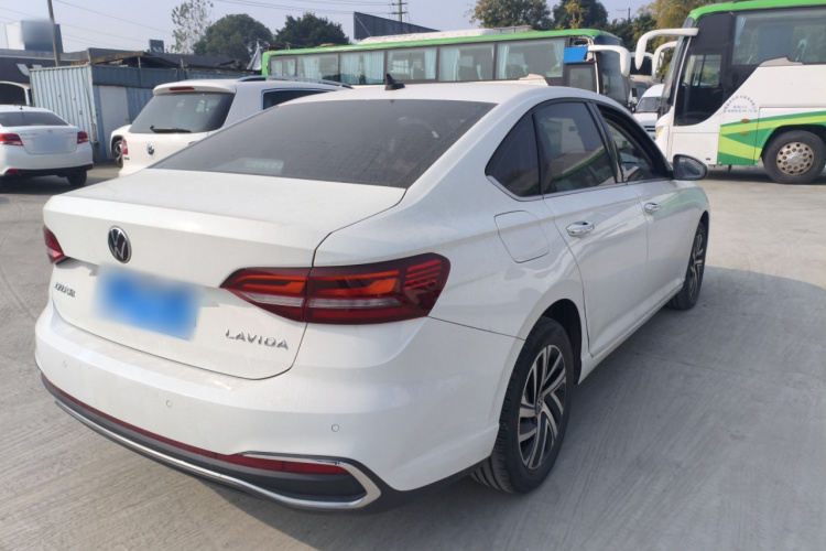 大众 朗逸 2023款 1.5L 自动五百万版车身外观7