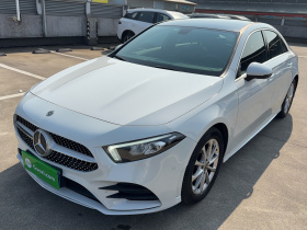 奔驰A级 2020款 改款 A 200 L 运动轿车动感型