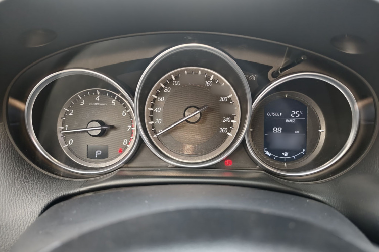 马自达CX-5 2015款 2.0L 自动两驱都市型中控内饰7005