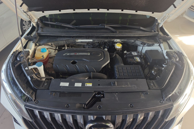 广汽传祺 传祺GS4 2020款 270T 自动智联科技版机舱底盘24