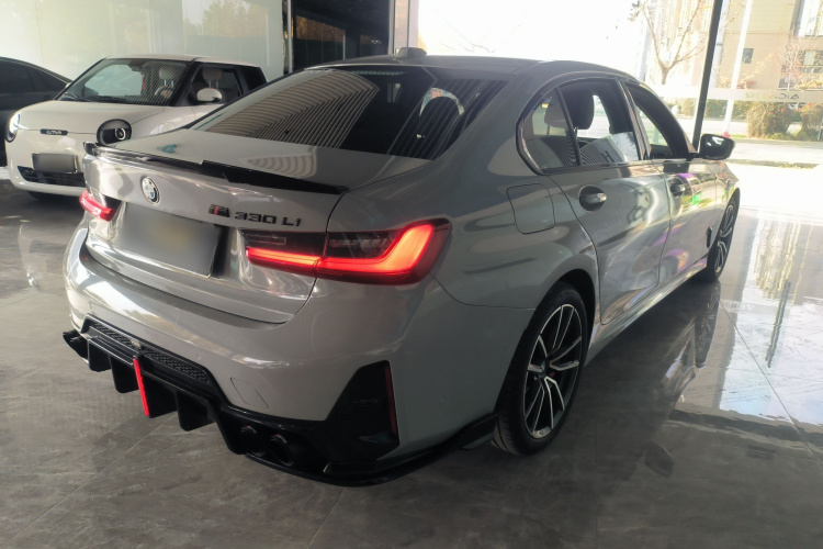 宝马3系 2023款 325Li M运动套装车身外观6005