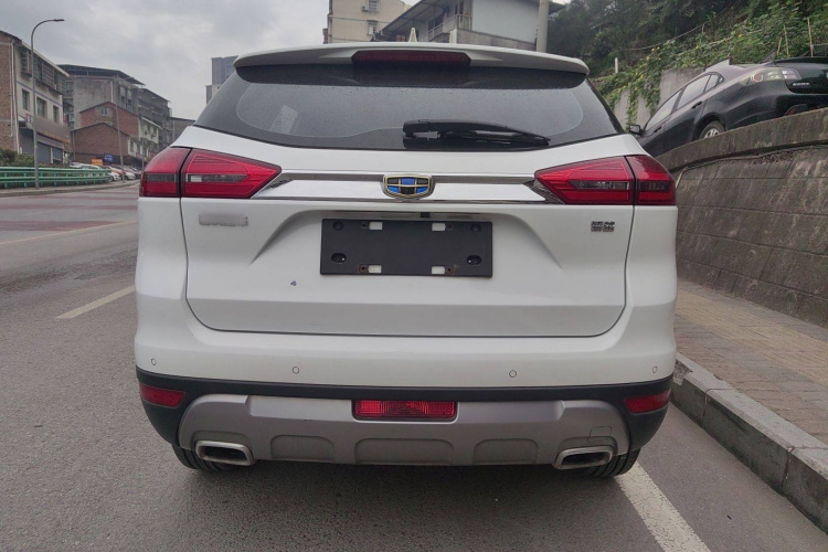 吉利汽车 博越 2016款 2.0L 手动智尚型车身外观6004