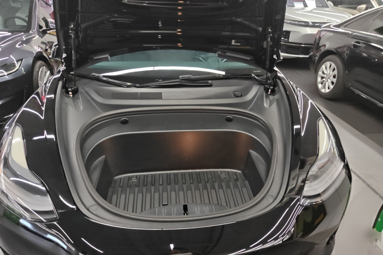 特斯拉 Model 3 2022款 后轮驱动版局部细节24