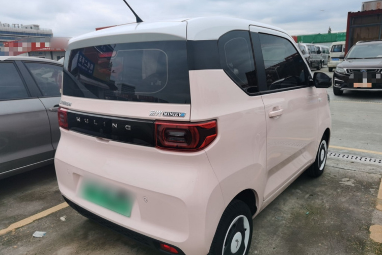 五菱汽车 宏光MINIEV 2022款 马卡龙臻享款 磷酸铁锂车身外观7