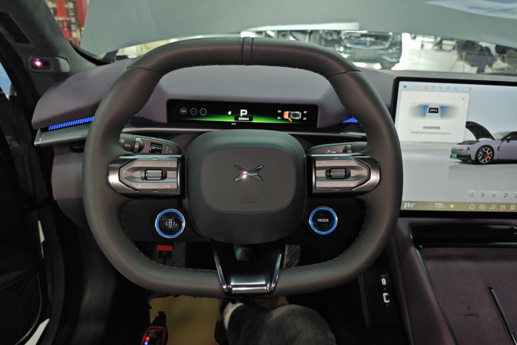 小鹏P7 2025款 750 四驱高性能 Ultra局部细节13